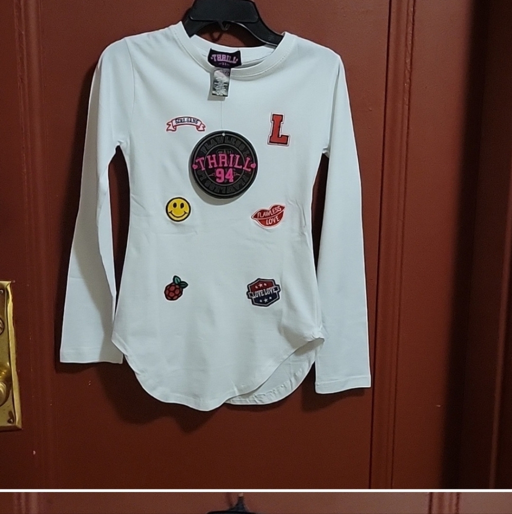 THRILL 94 Girl's White Longsleeve Graphic Tee. SZ L (12)